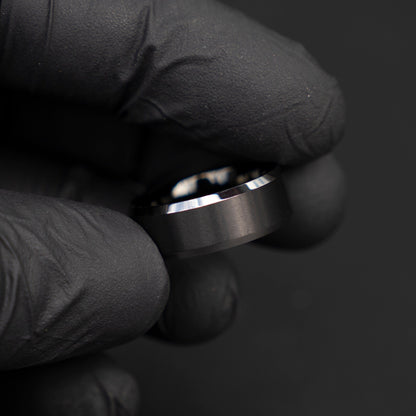 Black Classic Ring - THE MONTERO