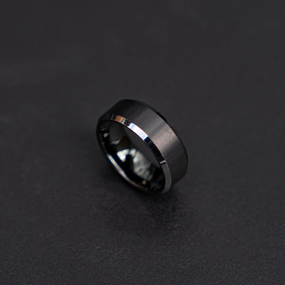 Black Classic Ring - THE MONTERO