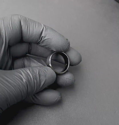 Black Classic Ring